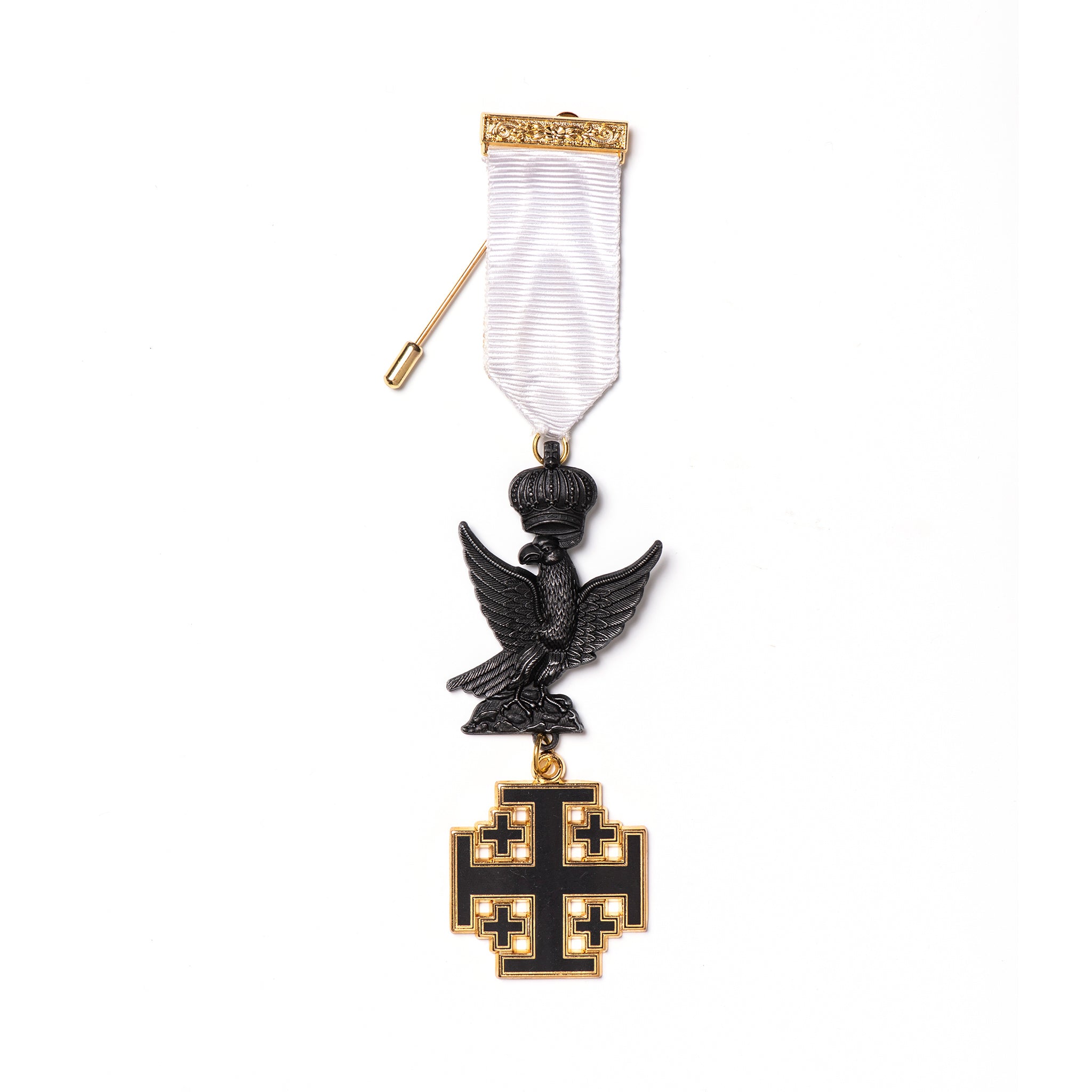 A Masonic Knight of Holy Scepulchure Commander Breast Jewel with a fine white ribbon, black and gold coluored metalworking, featuring a stickpin fitting on the back.