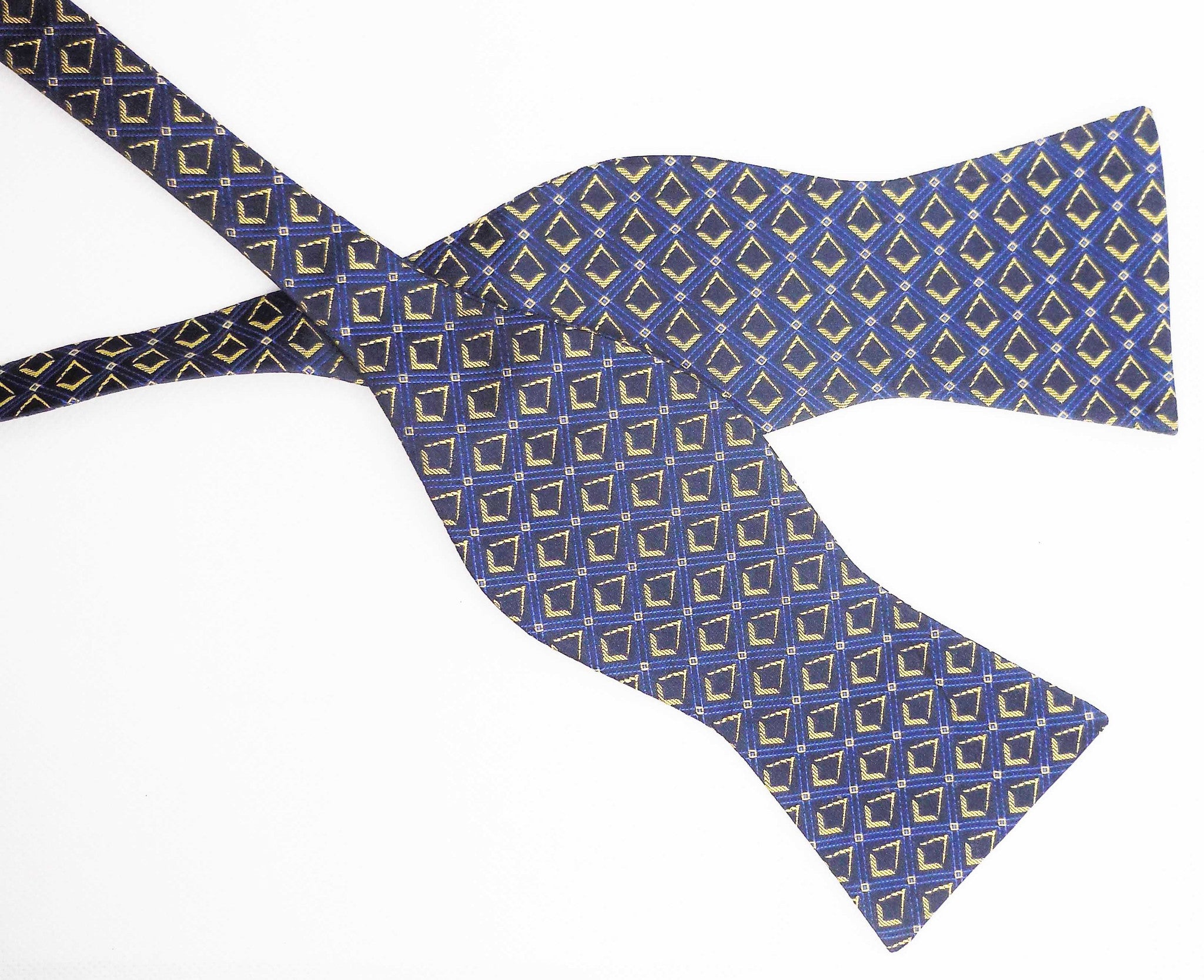 Masonic Craft Bow Tie self tie with the Square & Compasses logo in blue and gold.